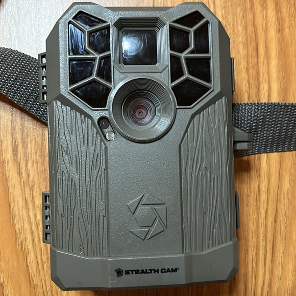 Stealth Cam - Picture 3 of 5